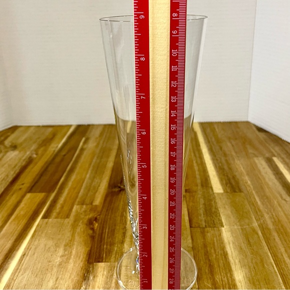 Oneida Pilsner Glass Angelina Pattern Blown Glass Germany Set of 2 - Picture 5 of 7